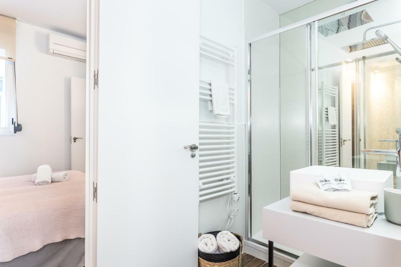 Apartmán Waou Sol Es Mia - Corta Duracion Madrid Exteriér fotografie