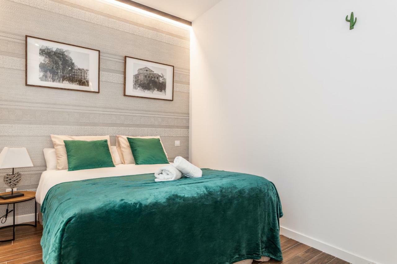 Apartmán Waou Sol Es Mia - Corta Duracion Madrid Exteriér fotografie